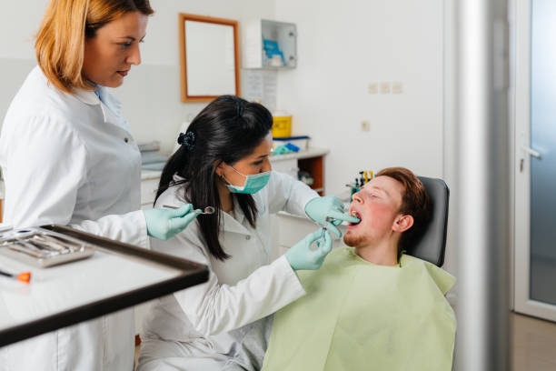 Best Broken Tooth Emergency  in Story City, IA